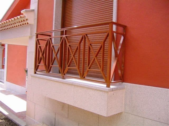 Balcones y pasamanos en O Carballiño