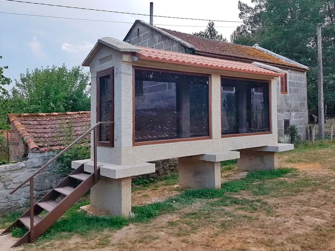 Decoración de aluminio en O Carballiño