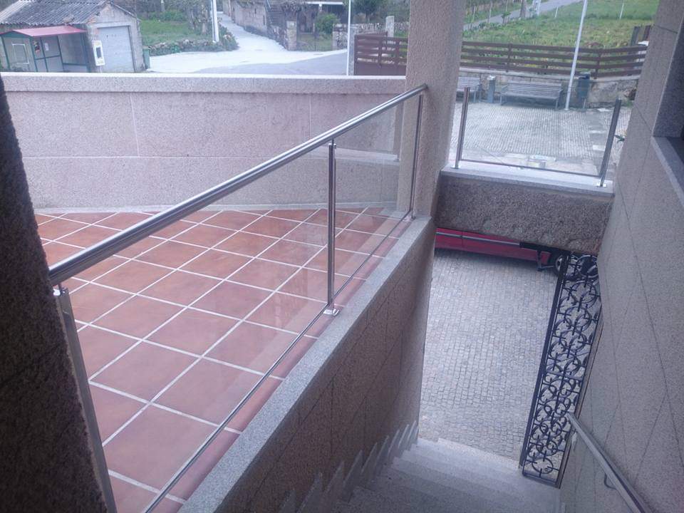 Carpinteria inox en O Carballiño