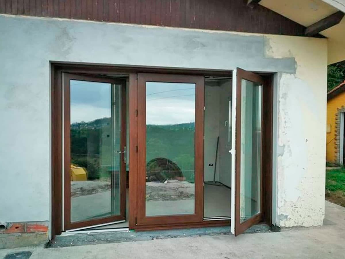 Fabricamos e instalamos ventanas y puertas de PVC en O Carballiño